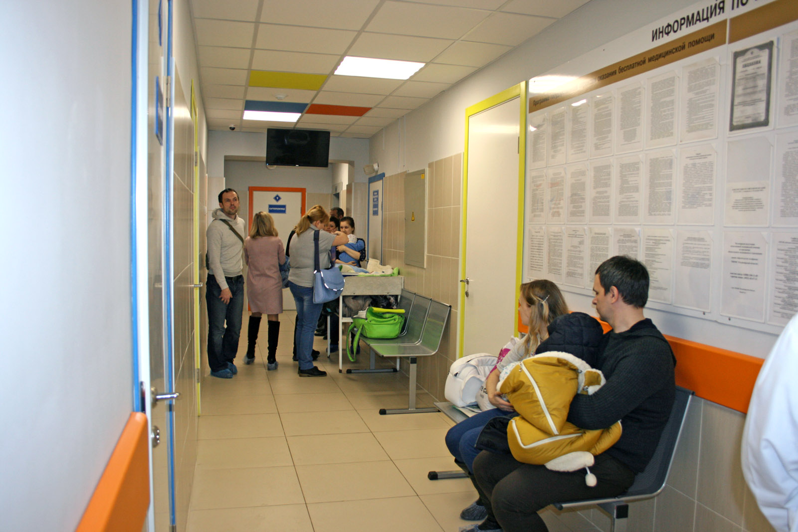 Как работают поликлиники и больницы Беларуси 8 марта